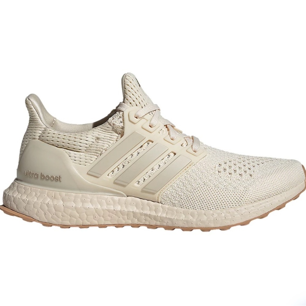 NWT Adidas Women's Ultraboost 1.0  Cream/Ivory Primeknit Boost Sneakers Gum Sole